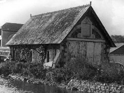 Old lifeboat house from the west 19654